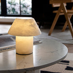 petra-table-lamp