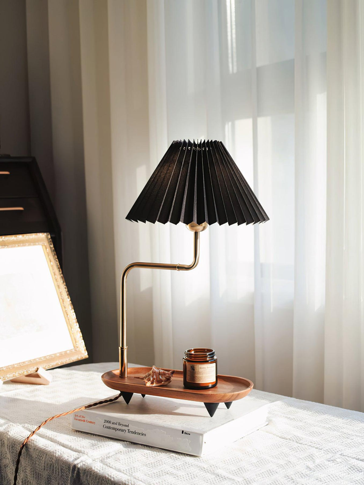 pia-tl-table-lamp