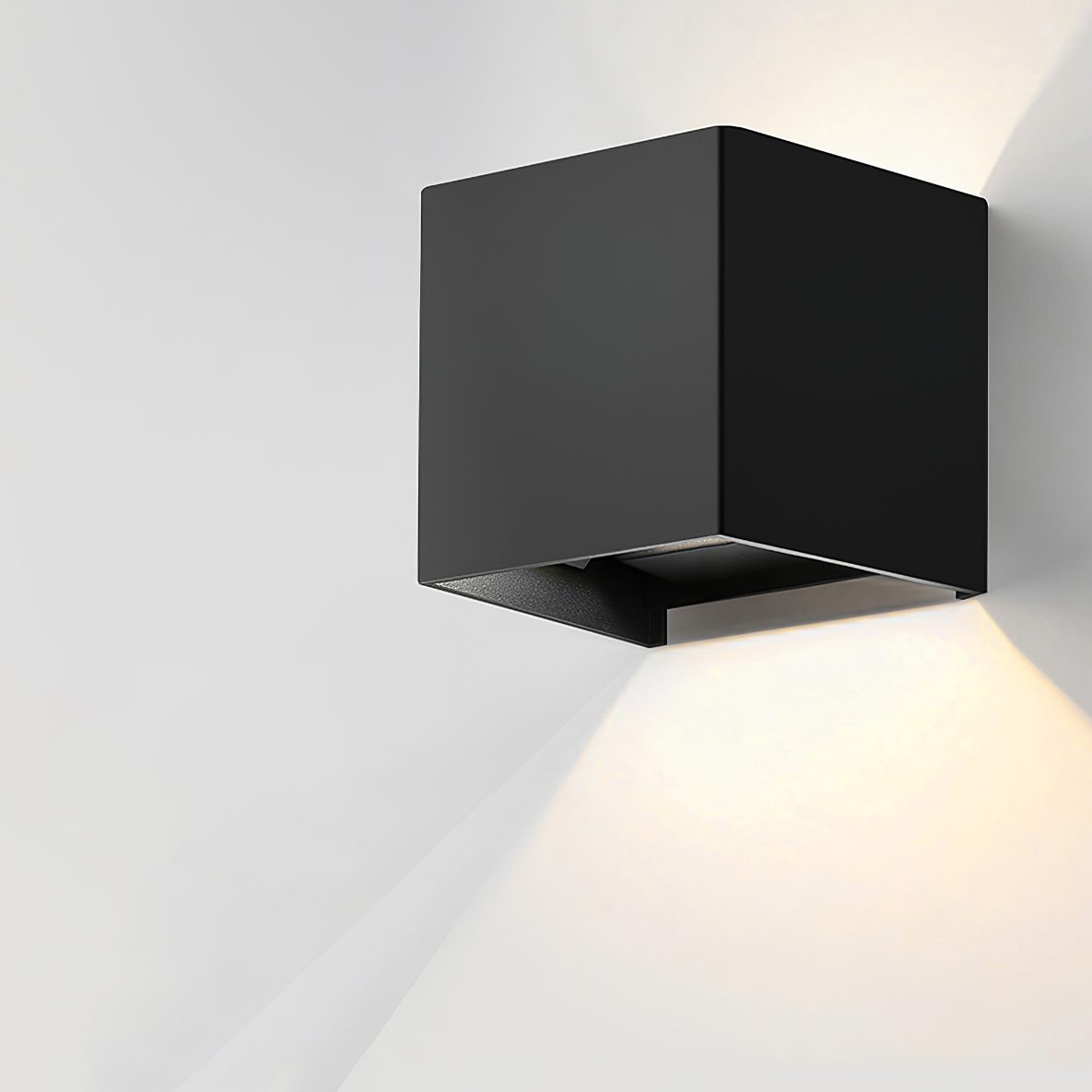 Pienza Wall Lamp