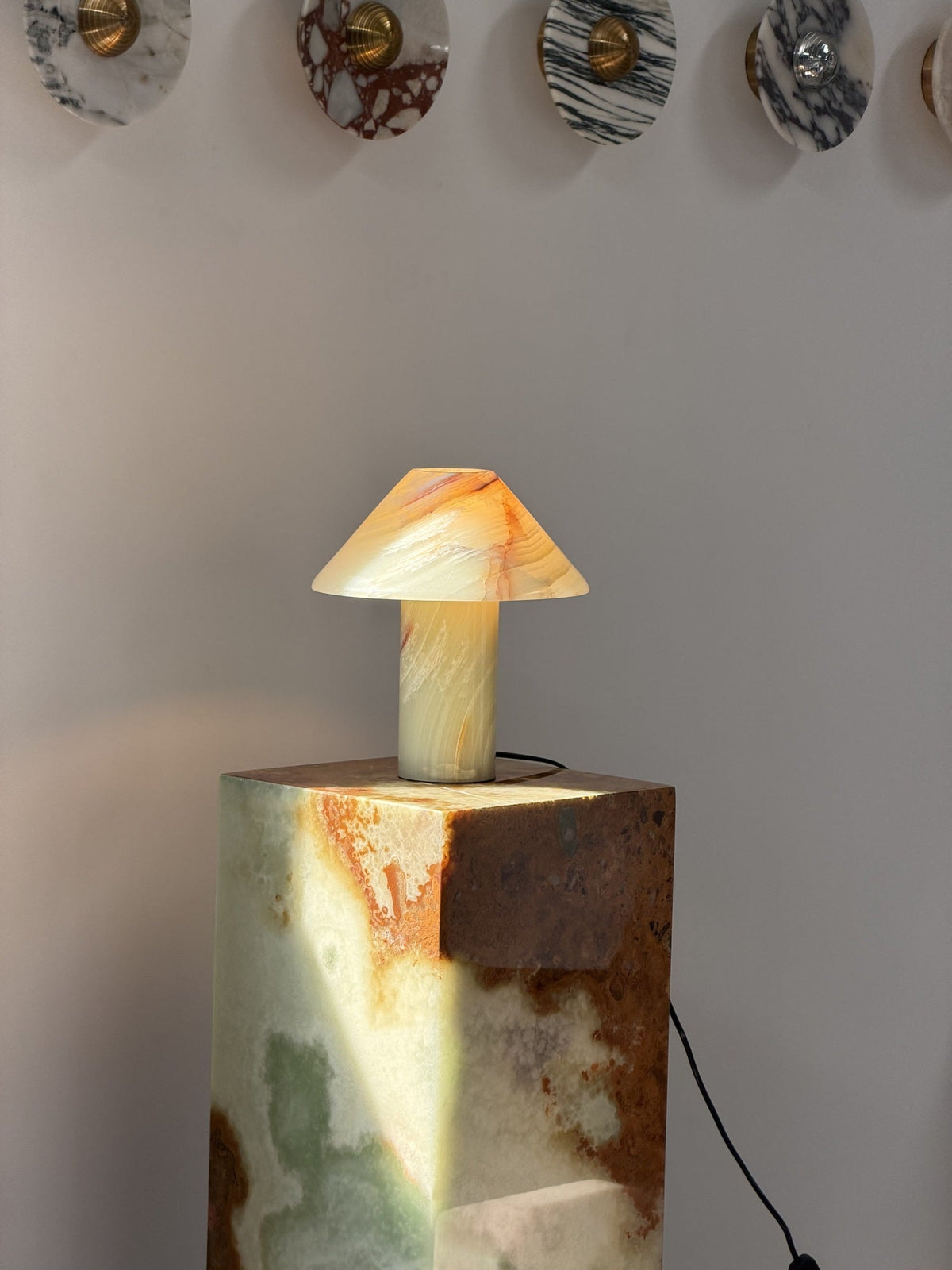 pillar-stone-table-light