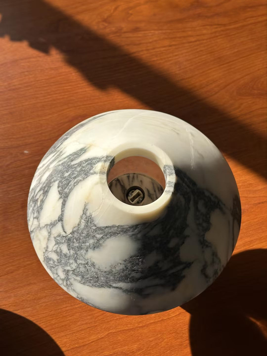 pillar-stone-table-lamp