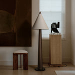 Pinecone Wooden Floor Lamp – Handcrafted Natural Illumination