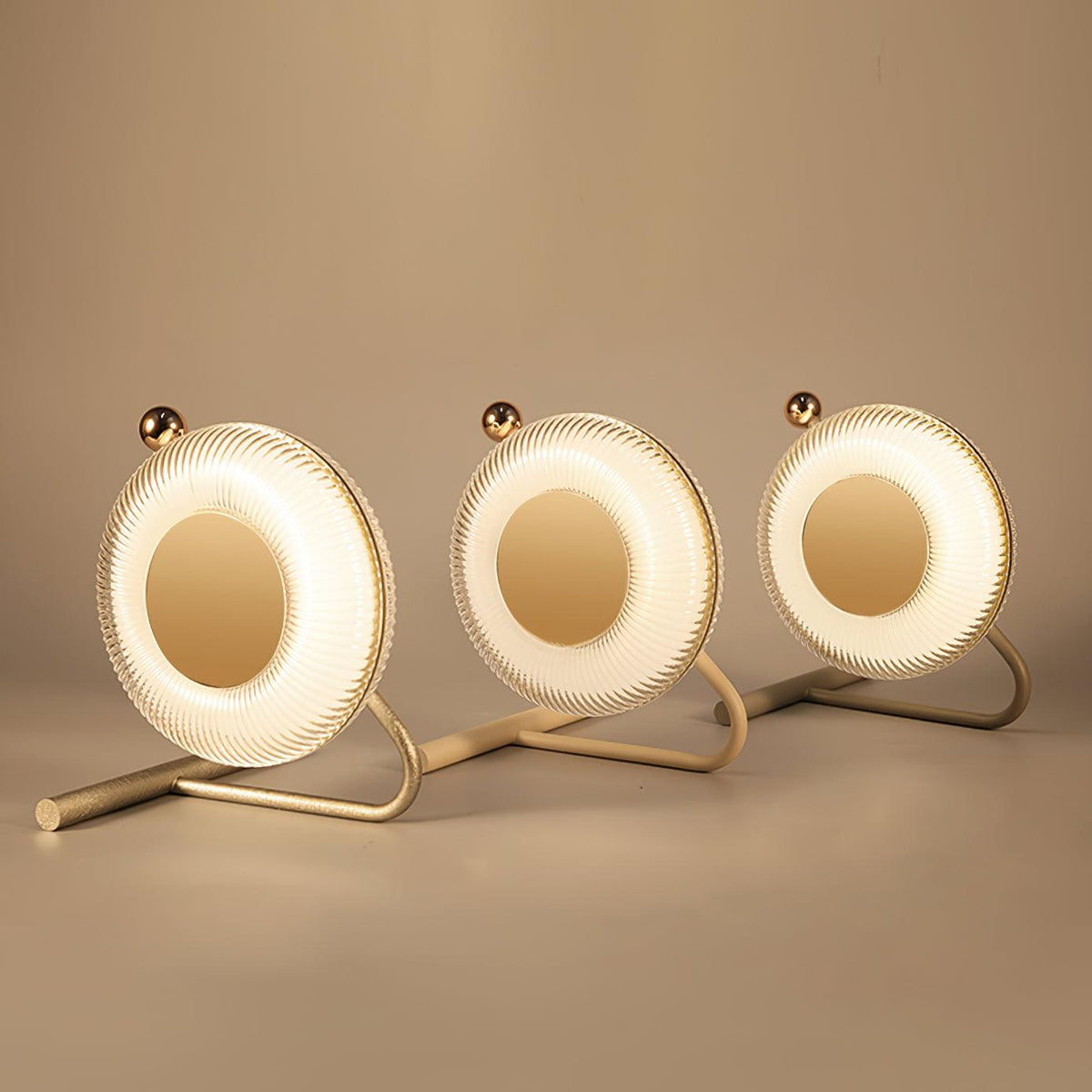 pixo-table-lamp