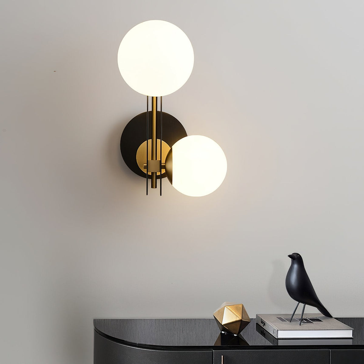 Planeta Wall Lamp