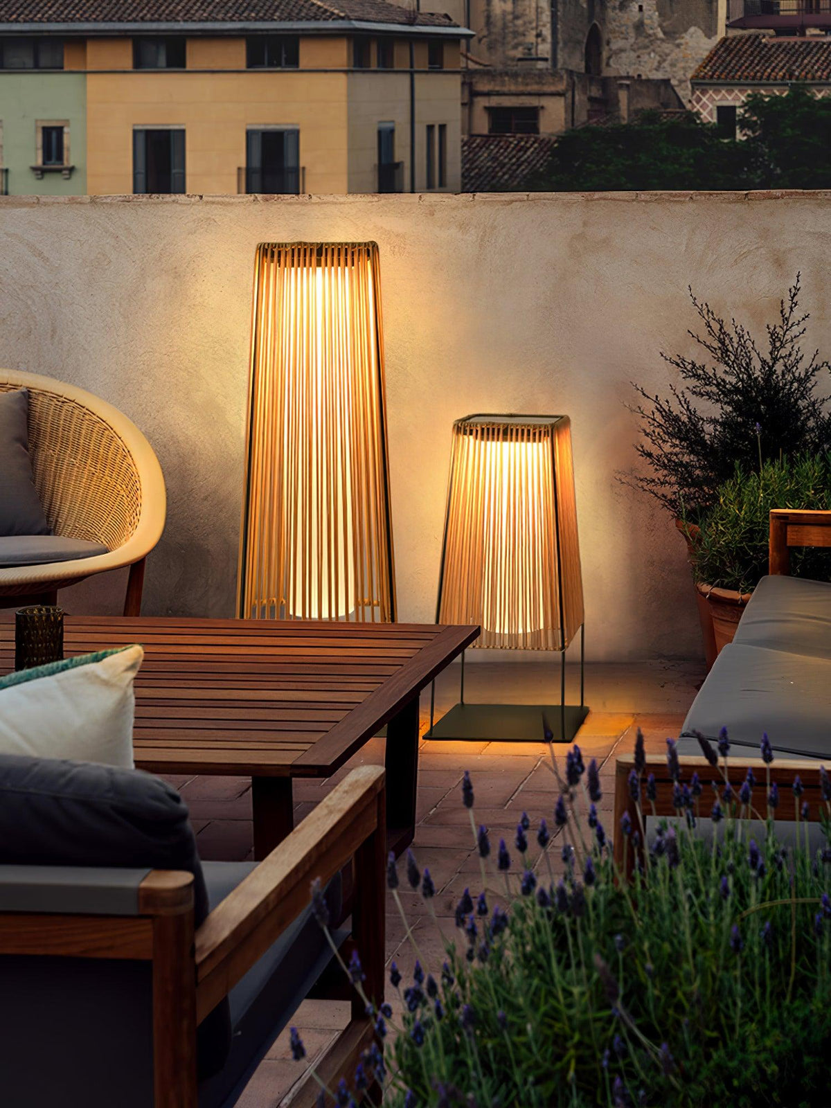 Plastic Rattaplastic Rattan Outdoor Post Light With Solar Panel