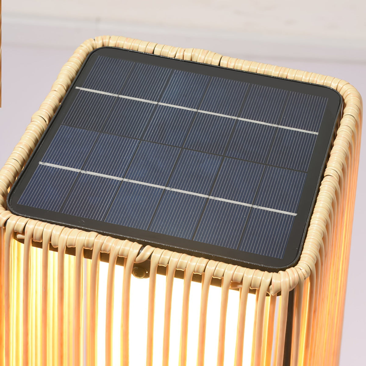 Plastic Rattaplastic Rattan Outdoor Post Light With Solar Panel