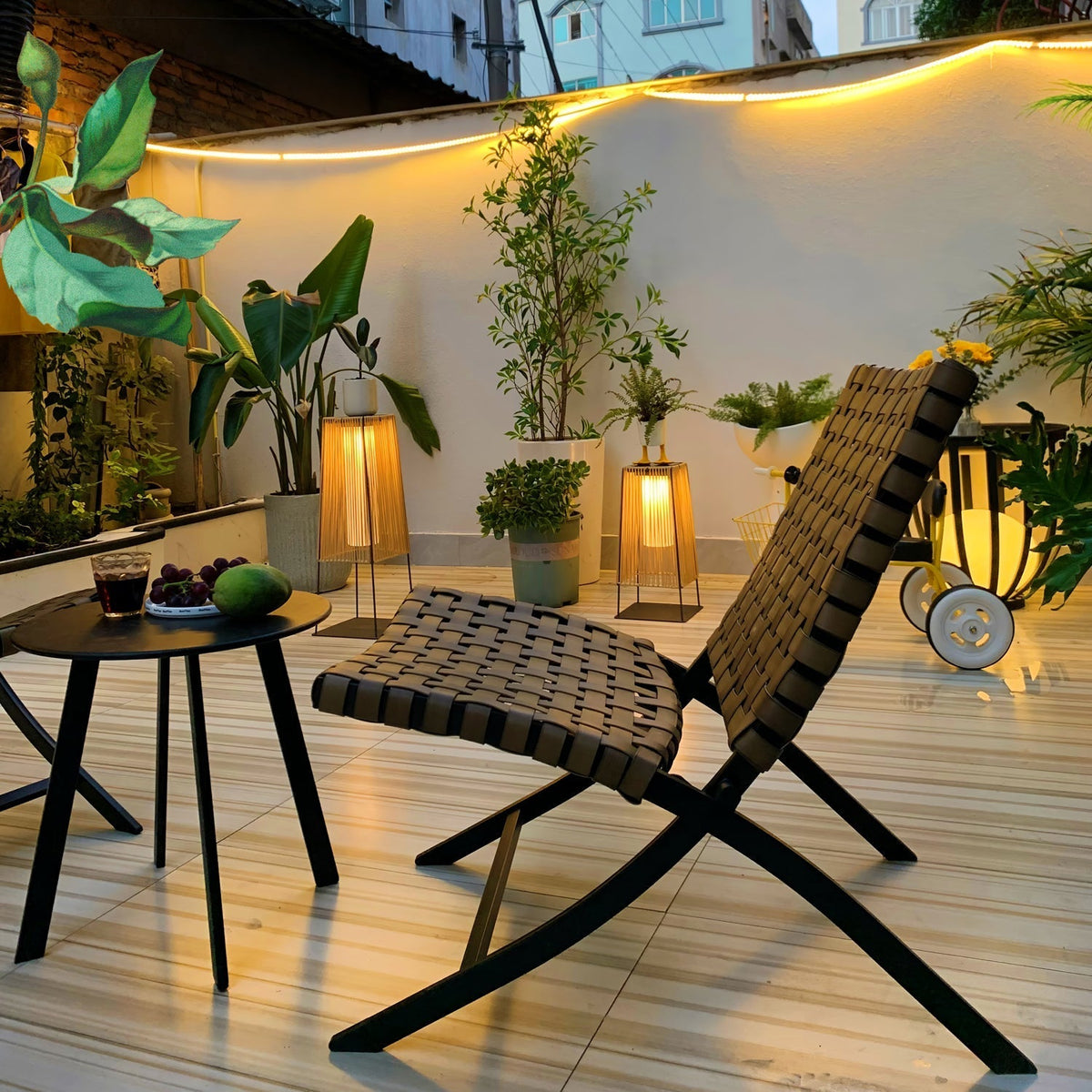 Plastic Rattaplastic Rattan Outdoor Post Light With Solar Panel