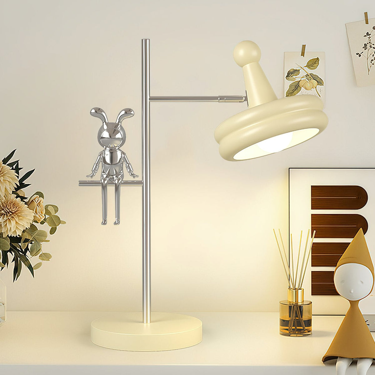 Playful Rabbit Table Lamp