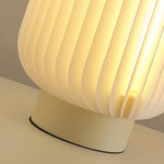 pleated-table-lamp