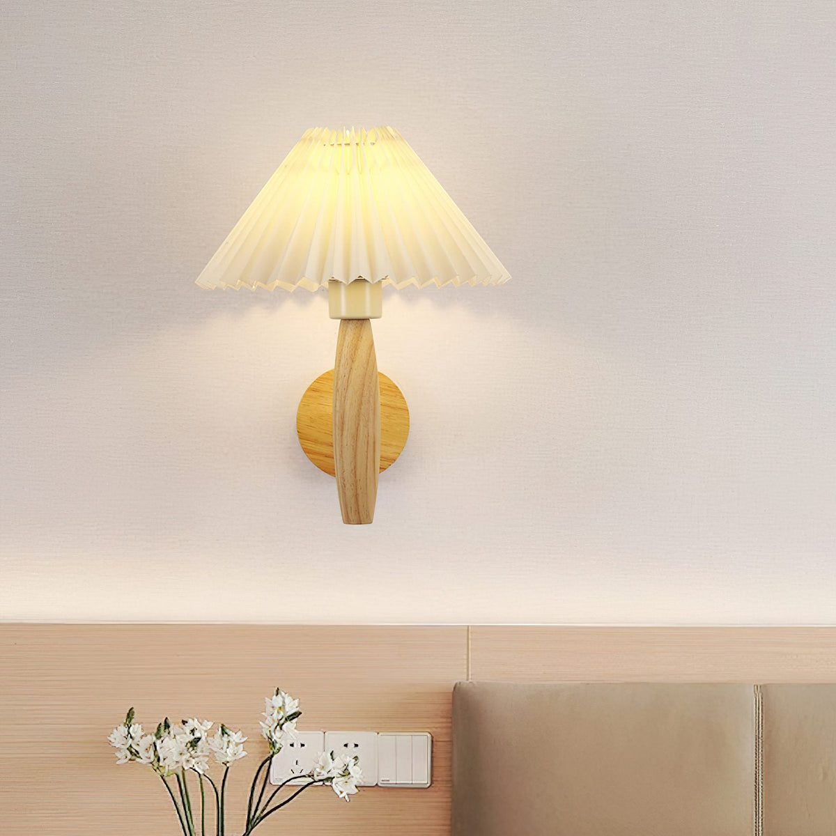 Pleated Wood Wall Light