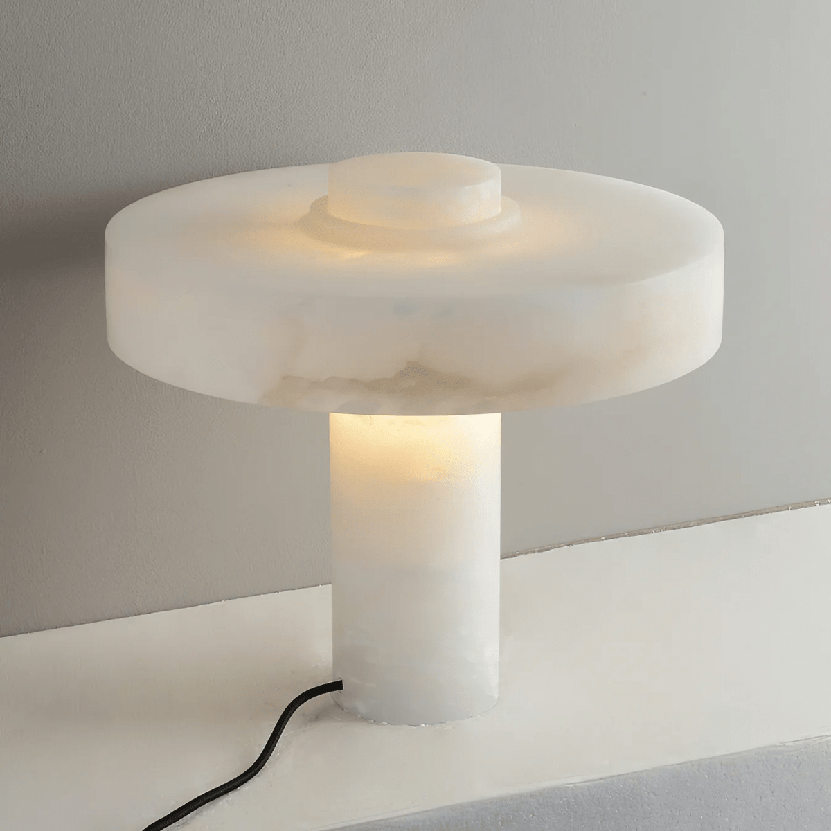 Plinth Natural Alabaster Table Lamp – Sculptural Ambient Lighting