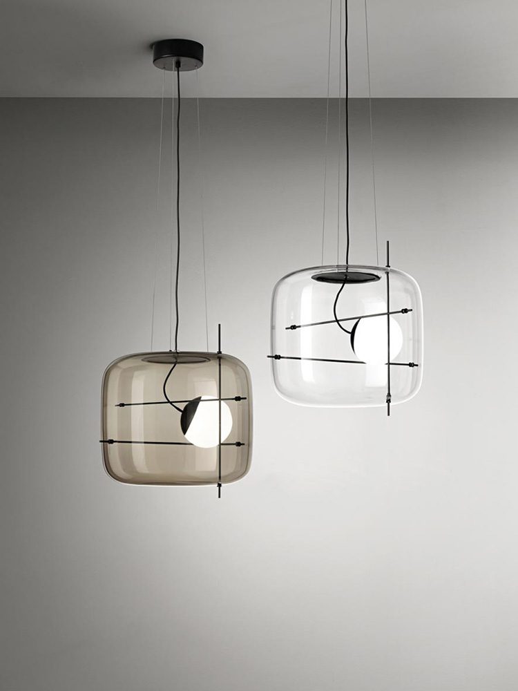 Plot Pendant Light