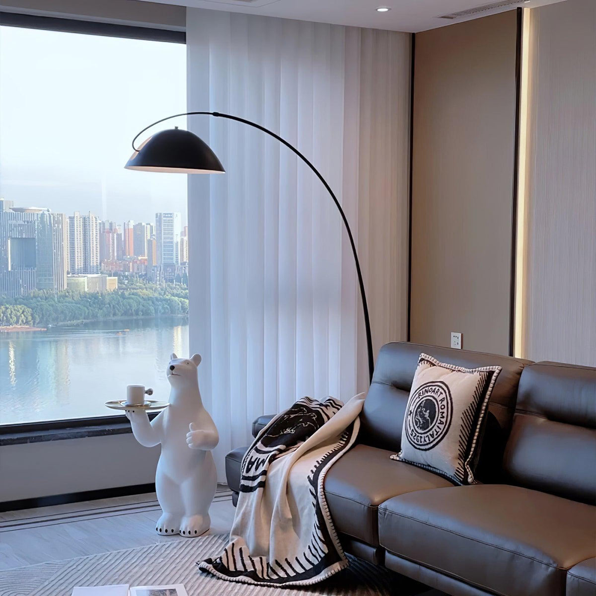 pluma-floor-lamp