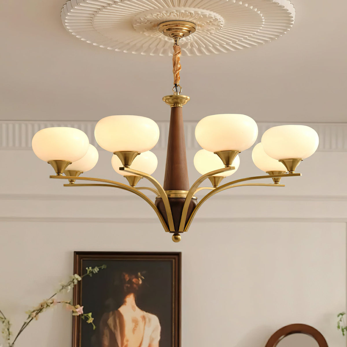 pointed-chandelier