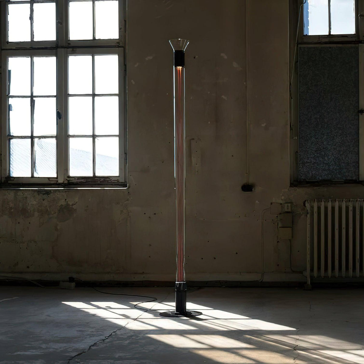 pole-tube-floor-lamp