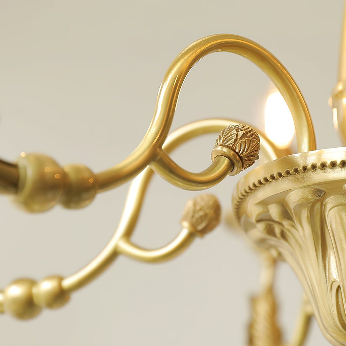 polina-chandelier