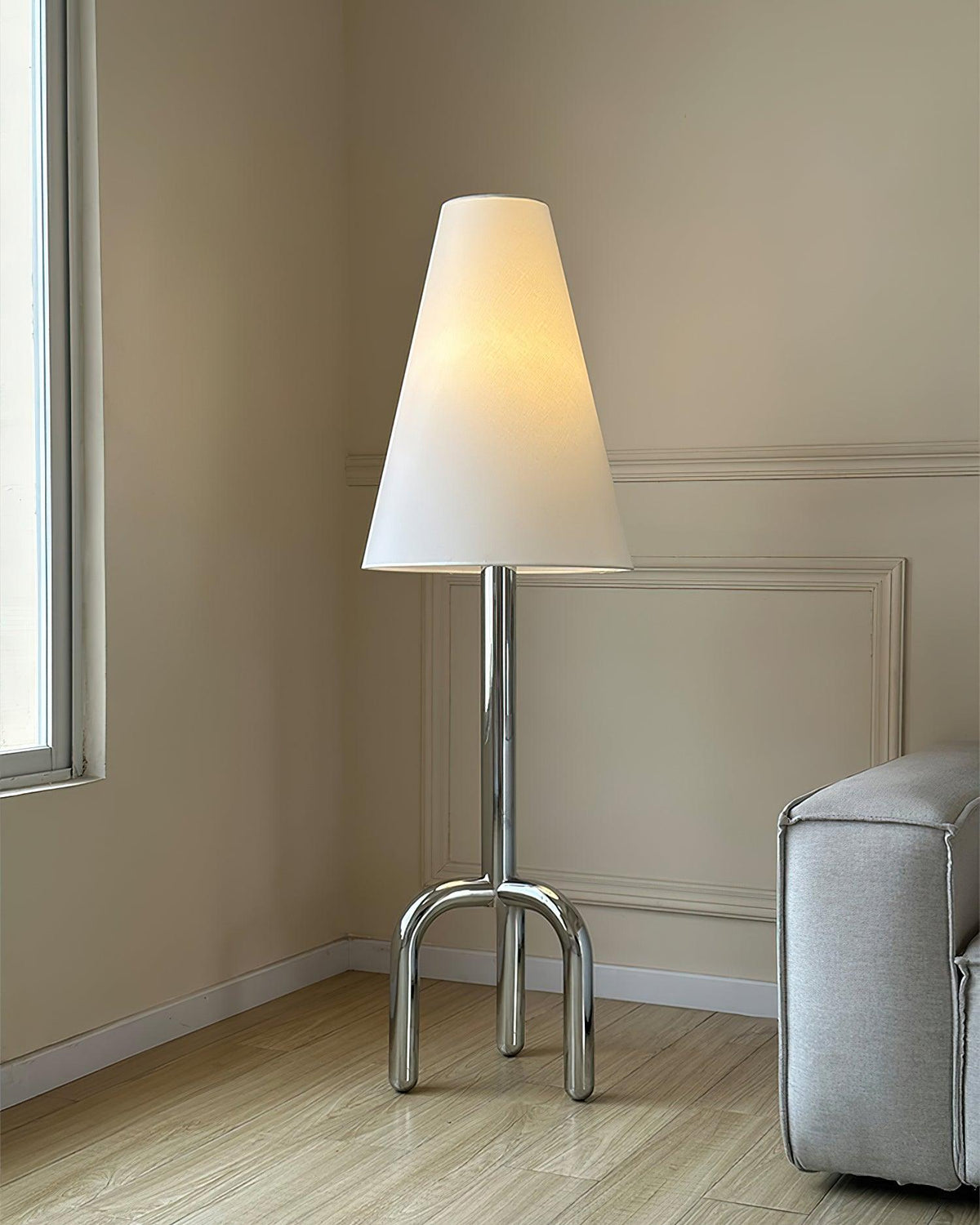 pompidou-floor-lamp