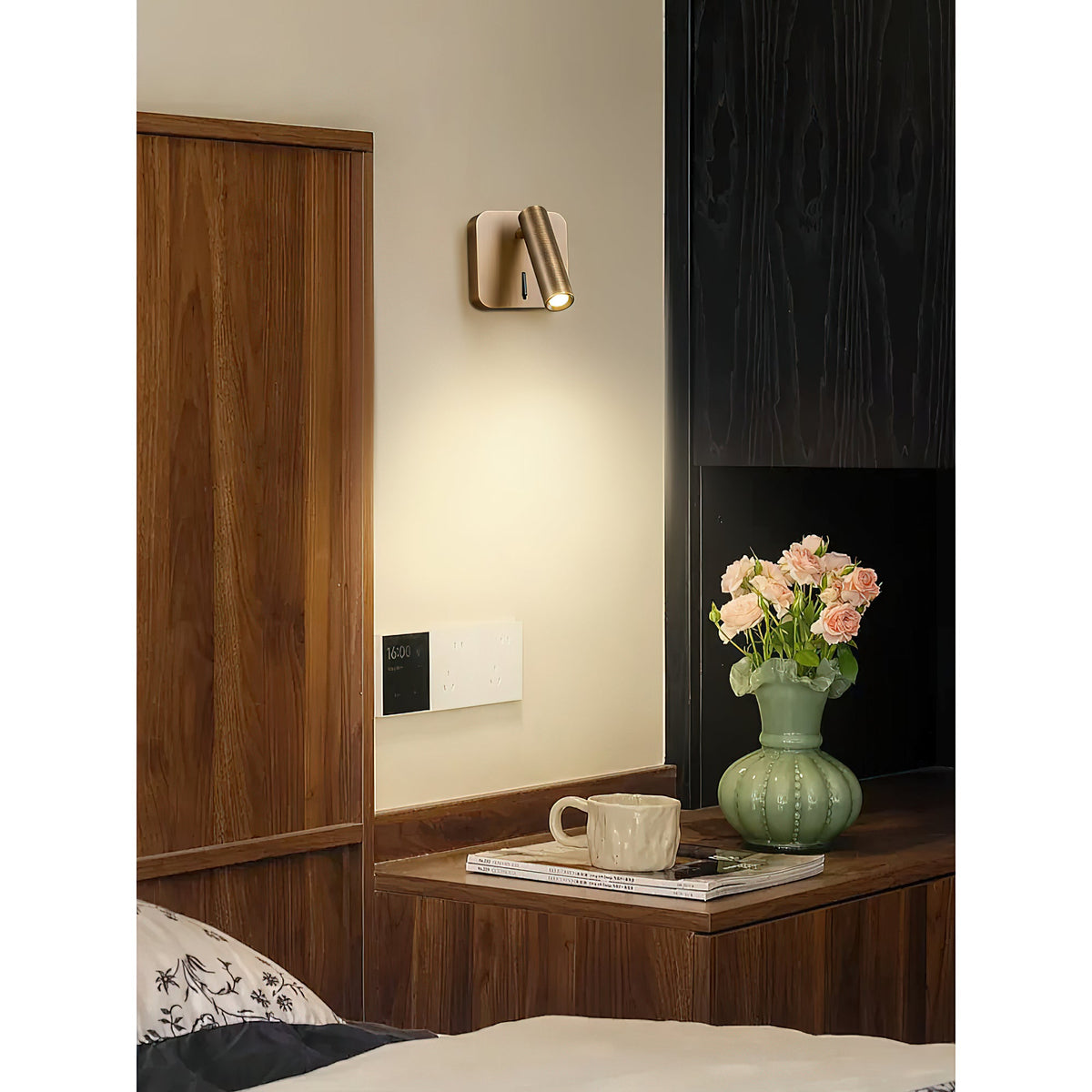 prea-wall-lamp