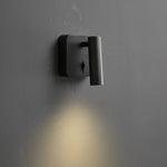 prea-wall-lamp
