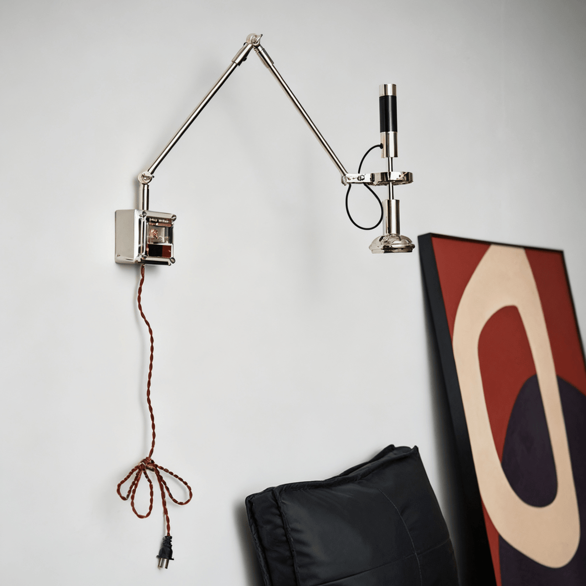 Precision Beam Plug-In Wall Sconce – Adjustable Modern Metal Lamp