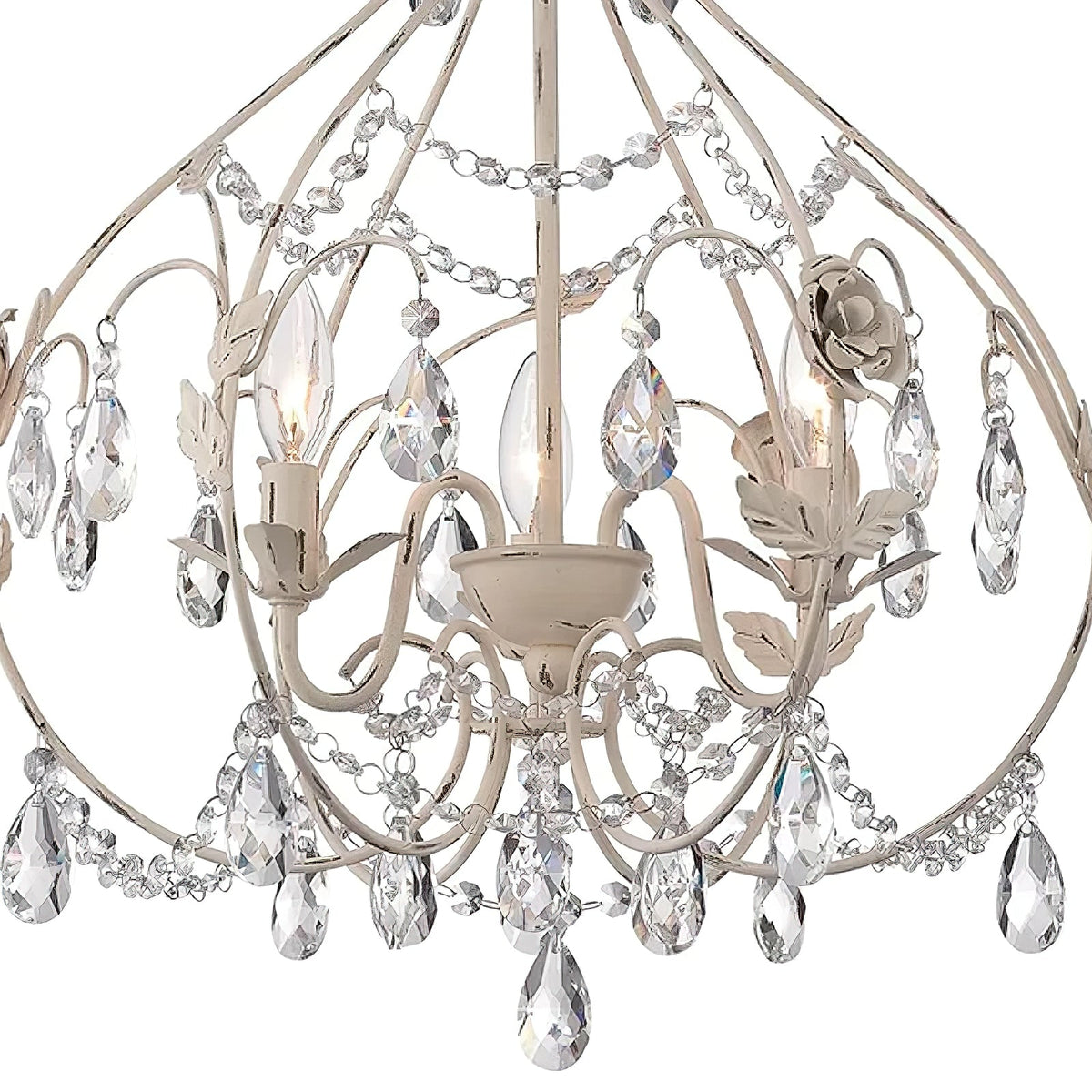 provencal-blanc-chandelier