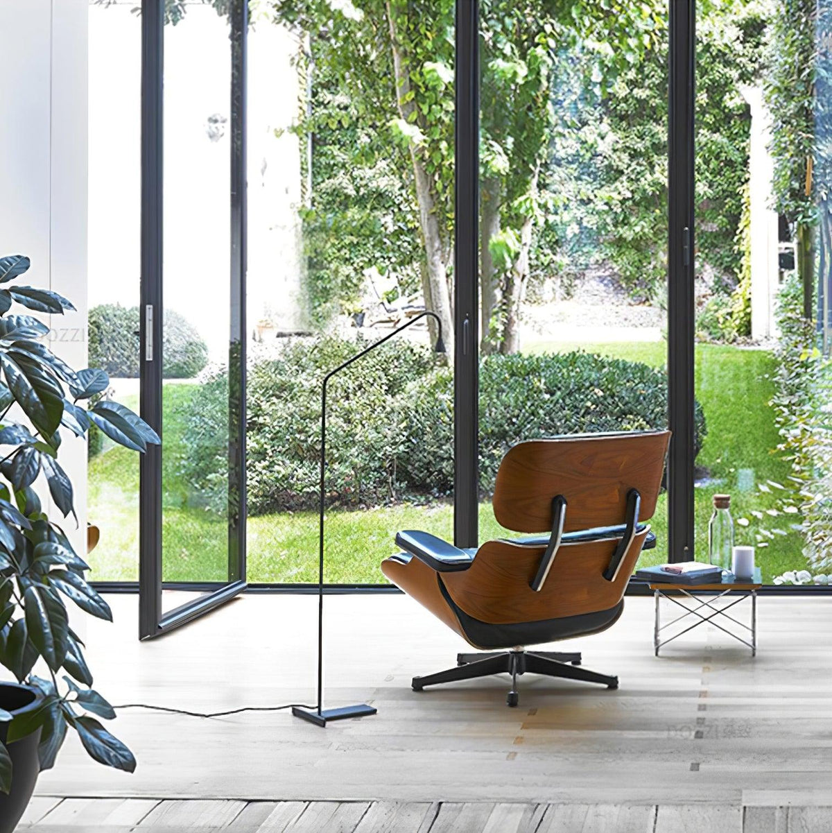 pureform-floor-lamp