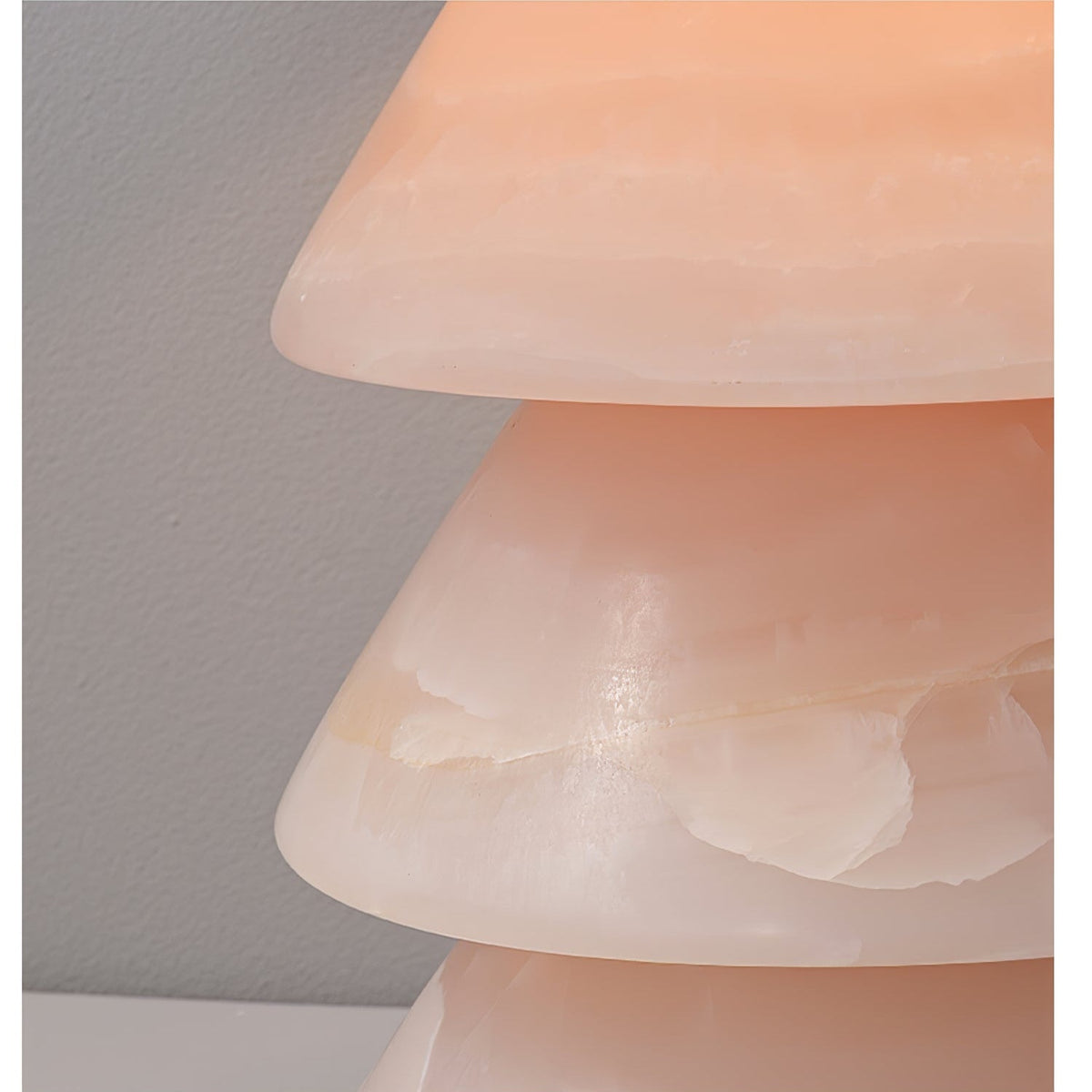 Pyralis Onyx Table Lamp – Sculptural Natural Stone Illumination