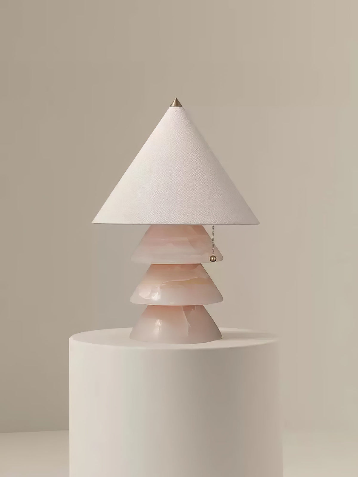 Pyralis Onyx Table Lamp – Sculptural Natural Stone Illumination