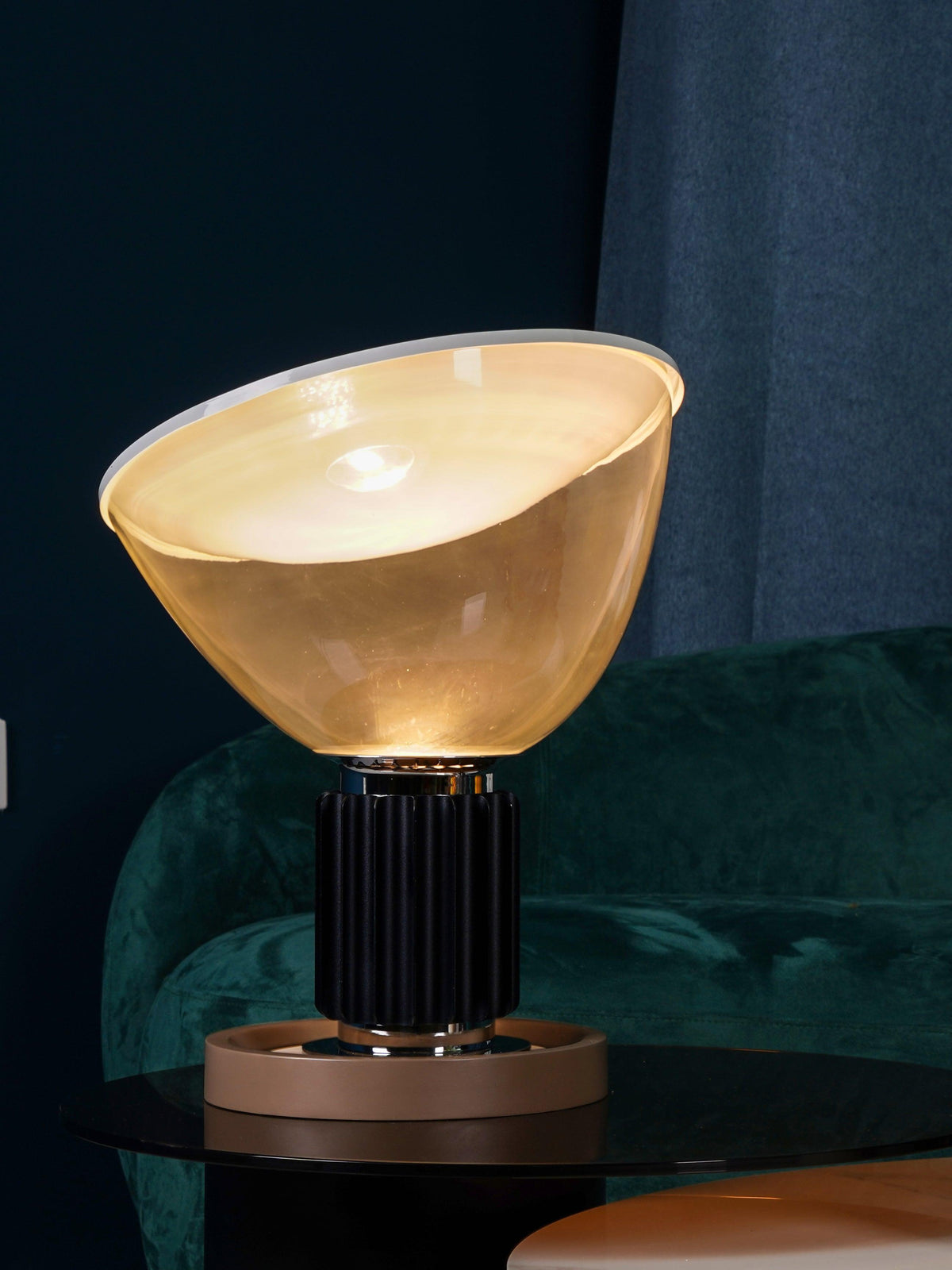 radar-table-lamp