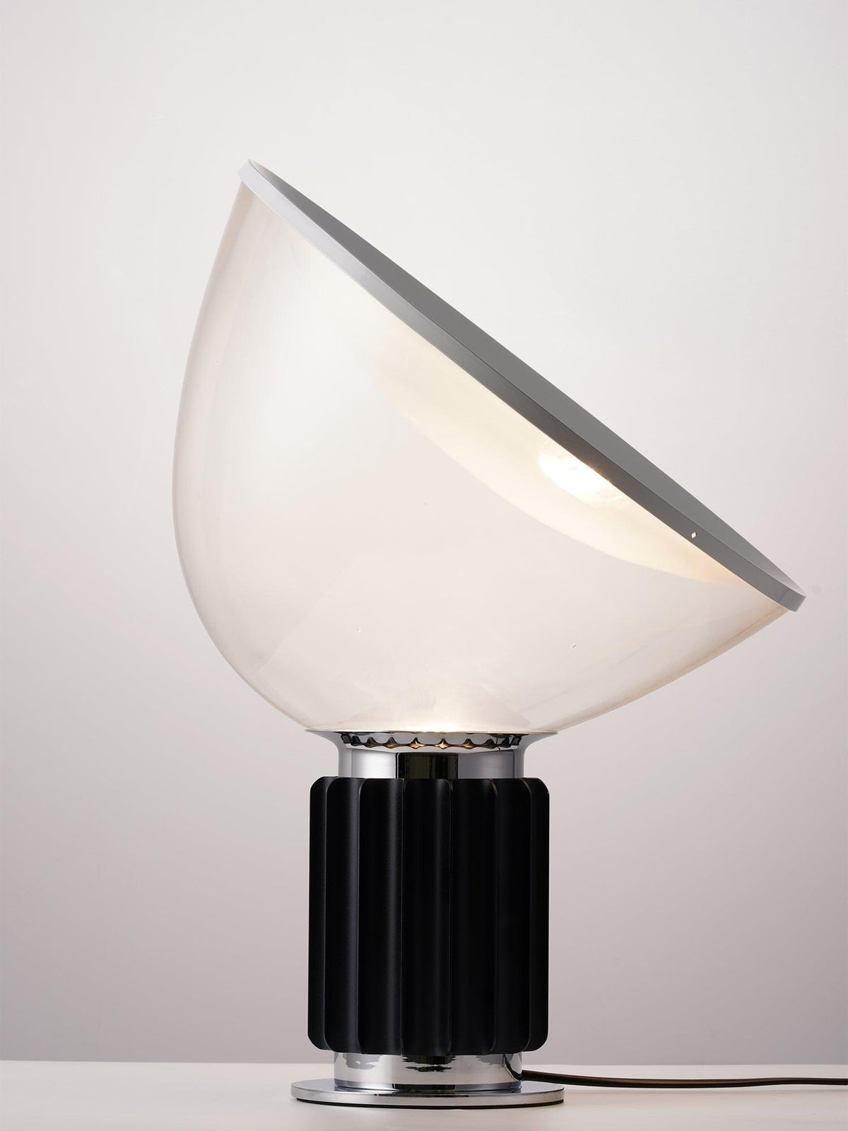 radar-table-lamp