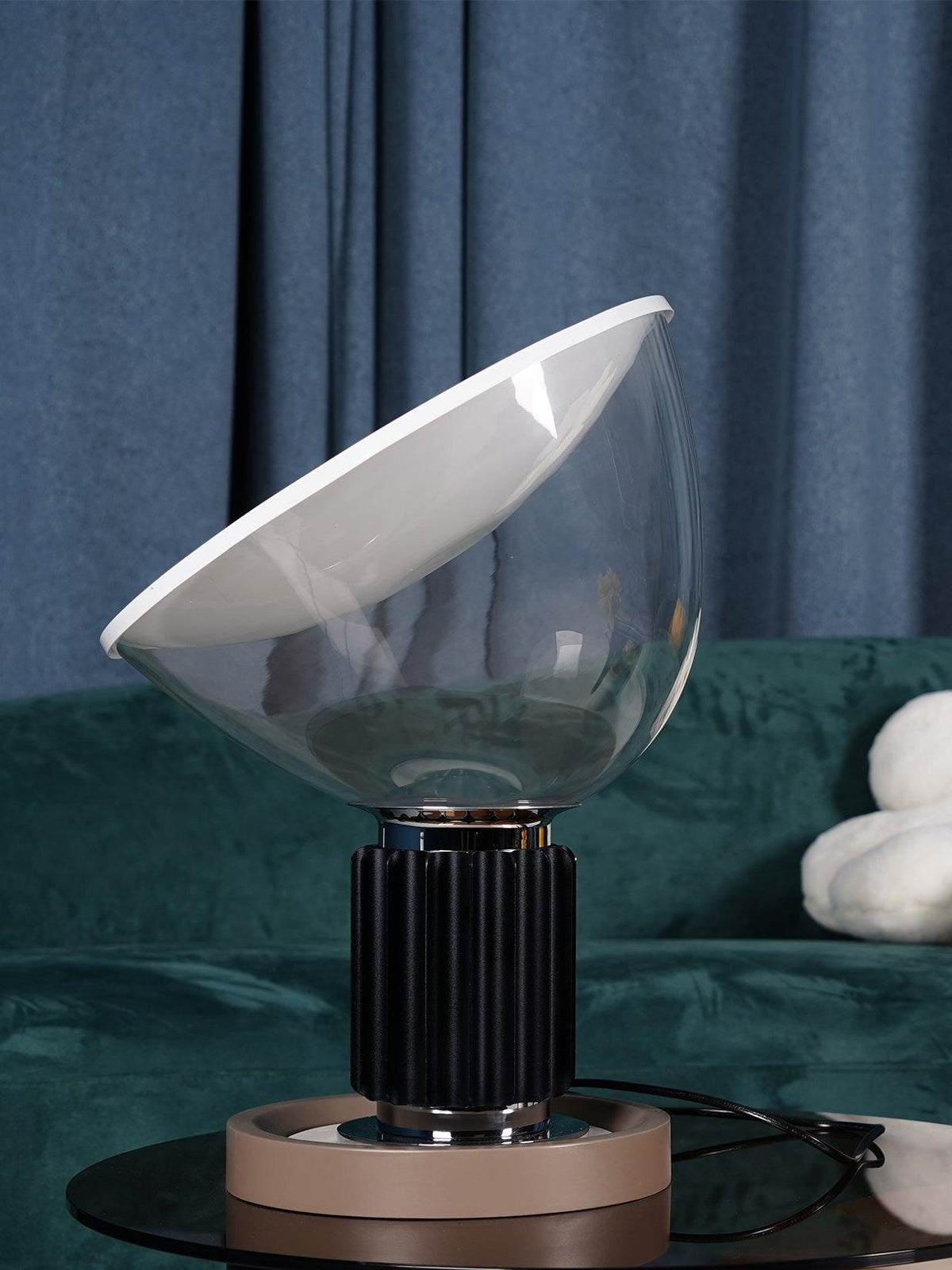radar-table-lamp