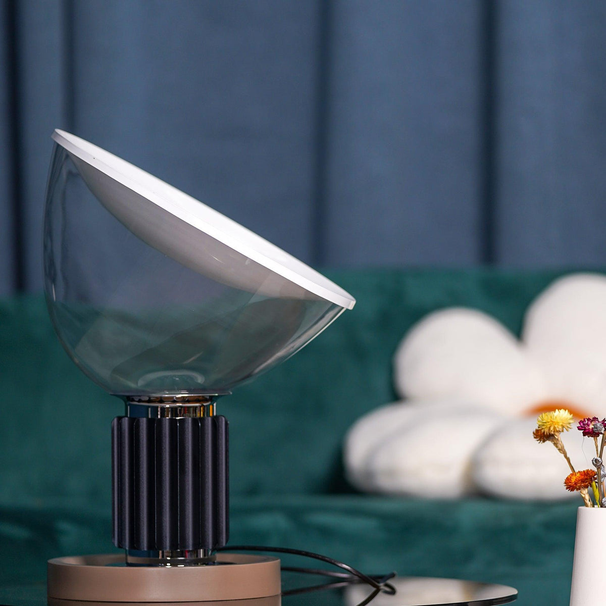 radar-table-lamp