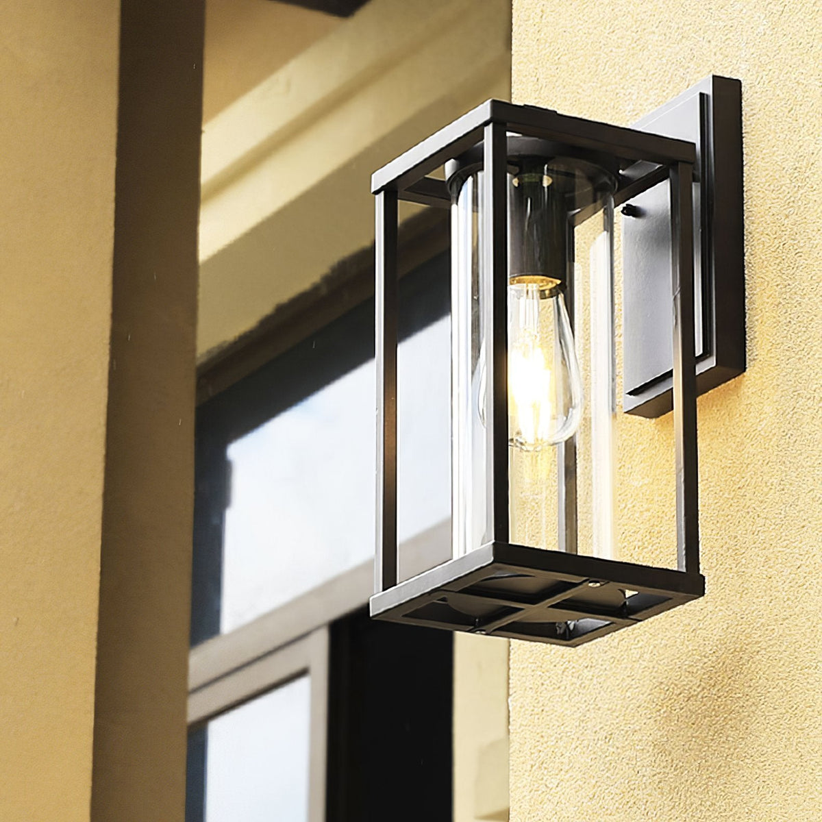 Radenko Glass Wall Light
