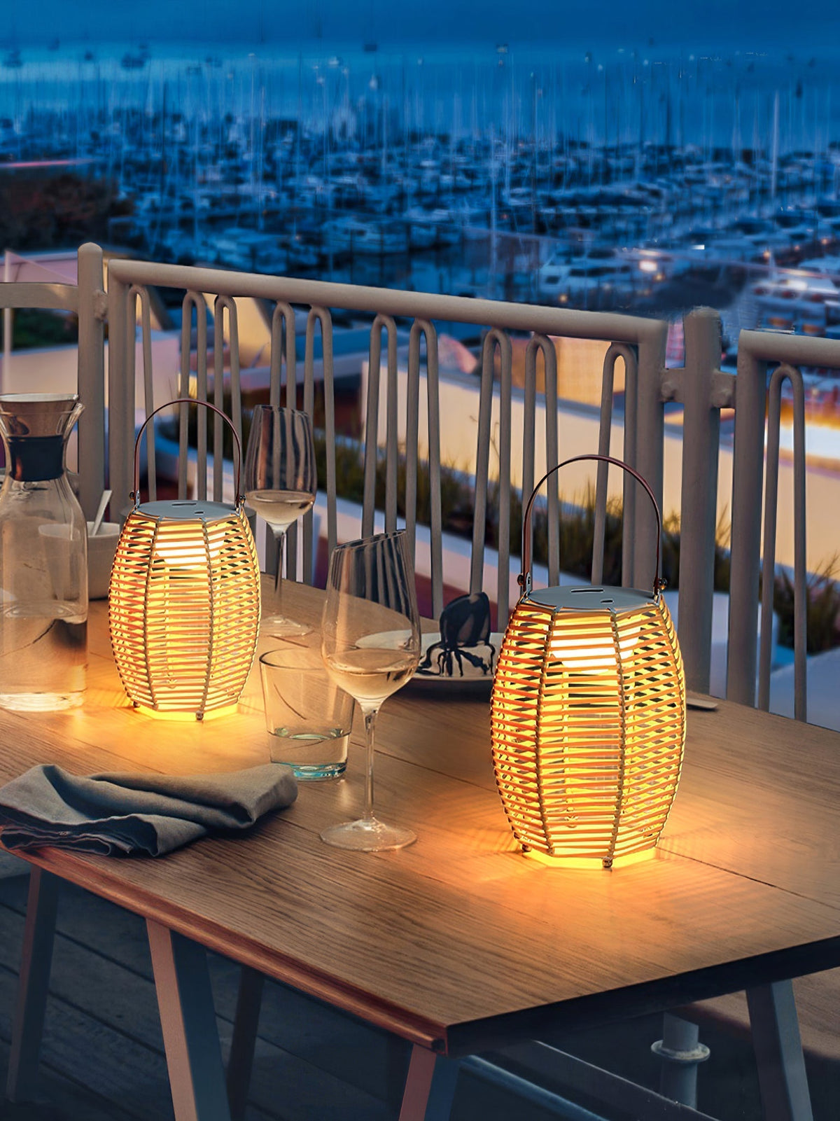 Lantern Built In Battery Table Lamp