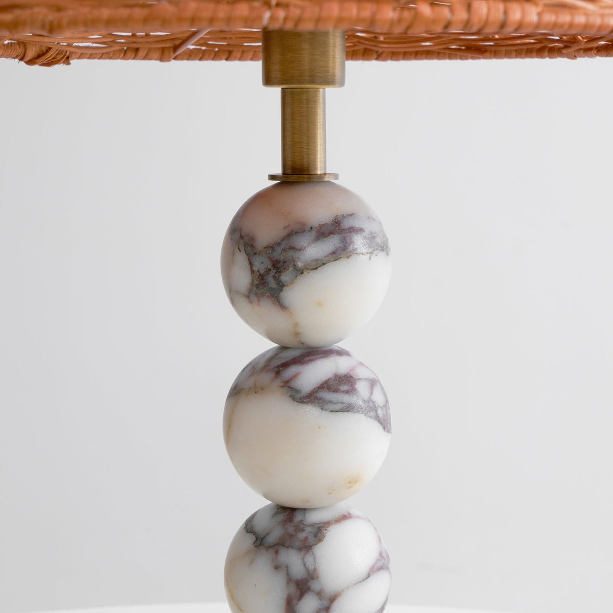 rattan-marble-table-lamp