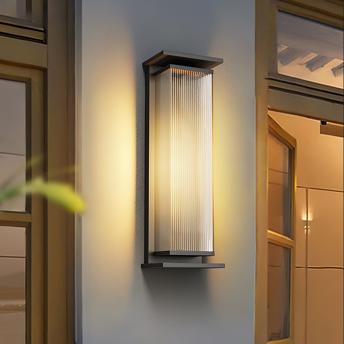 Solar Outdoor Wall Light in Black Stainless Steel