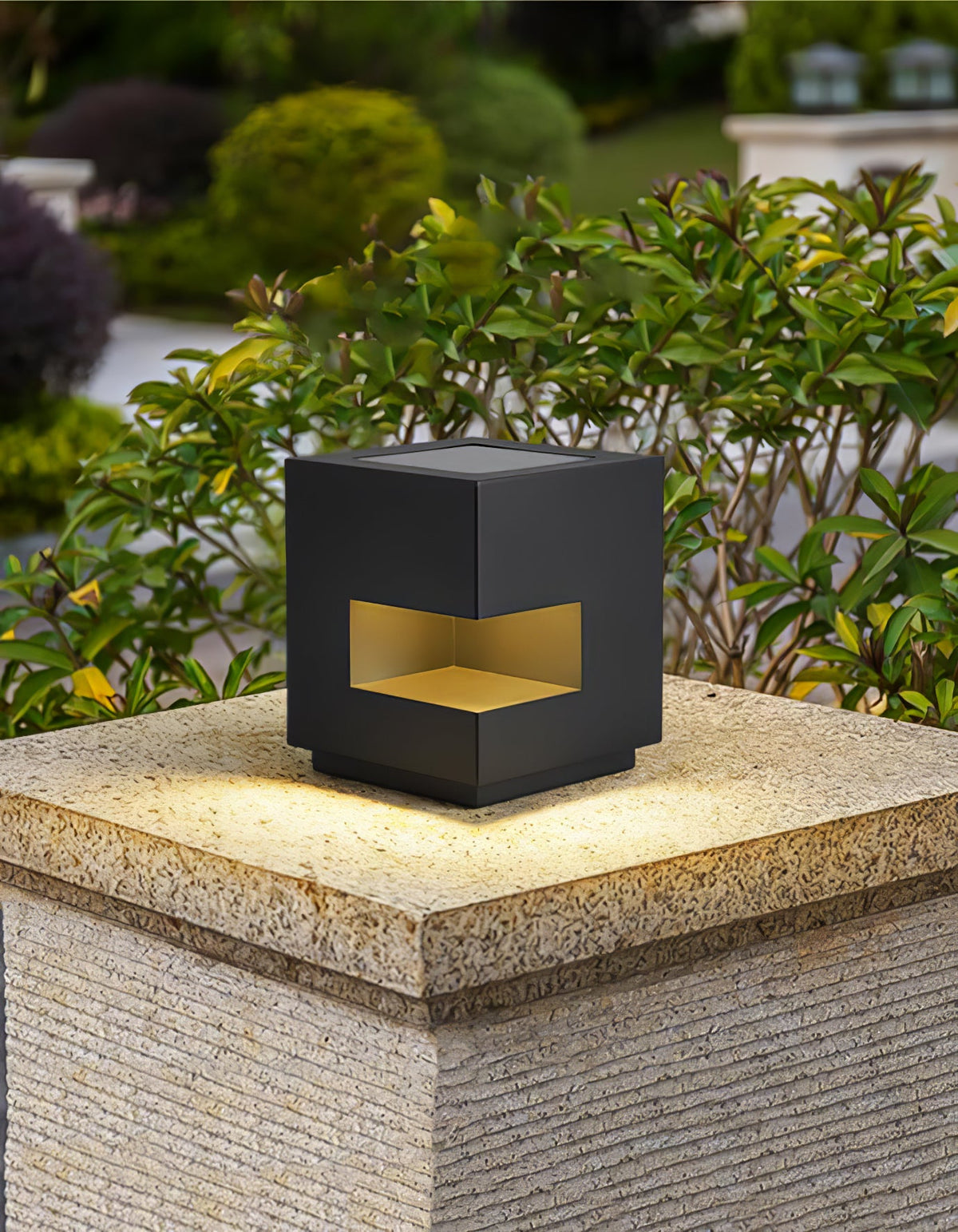 Modern Cube Outdoor Post Light – IP65 Waterproof LED Bollard for Pathways & Gardens