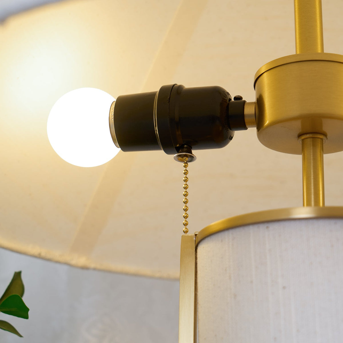 remi-linen-table-lamp