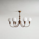 retro-monique-chandelier