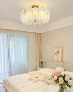 retro-feather-ceiling-lamp