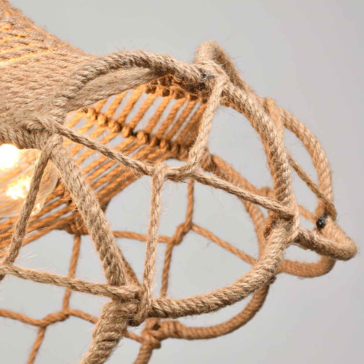 Artisan Hemp Rope Pendant Light with Iron Frame, Nordic Retro Ceiling Lamp for Living Room and Dining Room