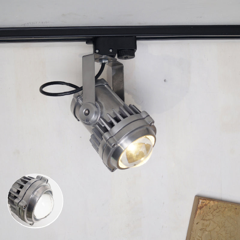 retro-industrial-aluminum-track-lights