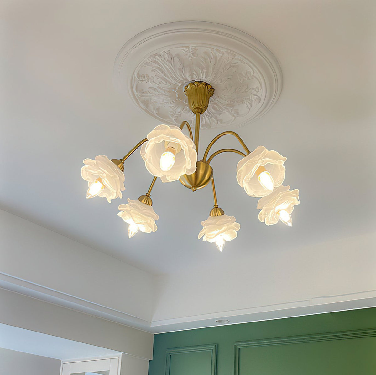 Retro Pastoral Flower Chandelier