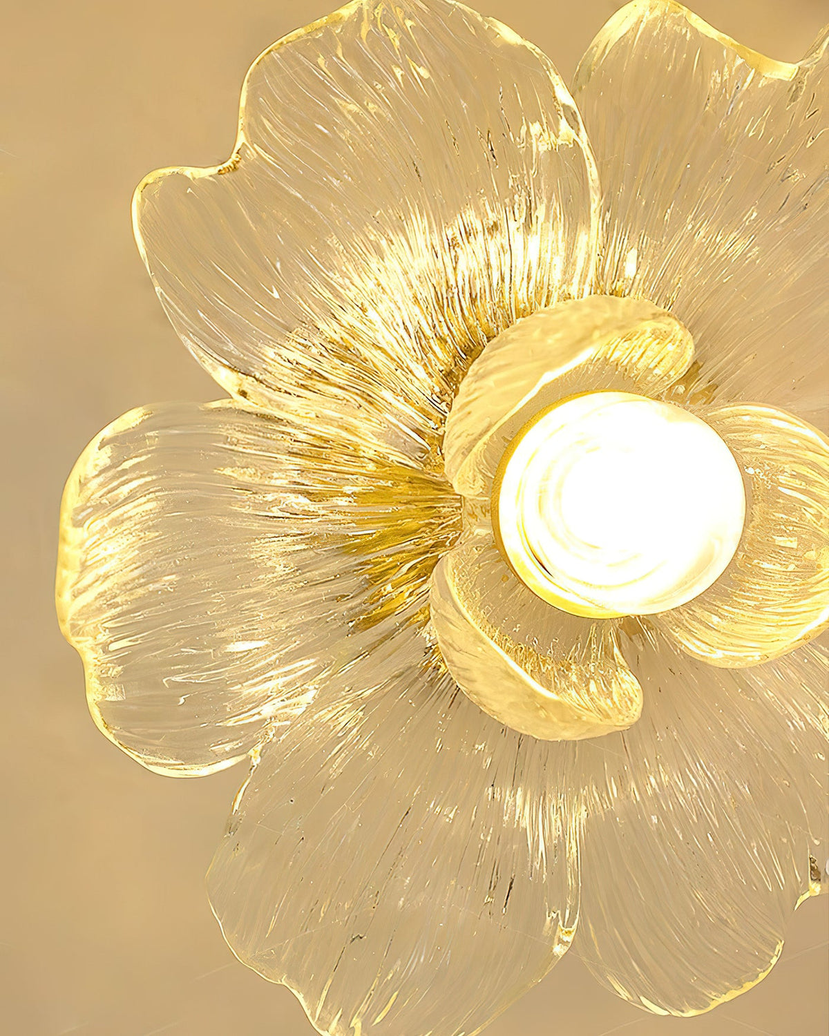 retro-petal-ceiling-light