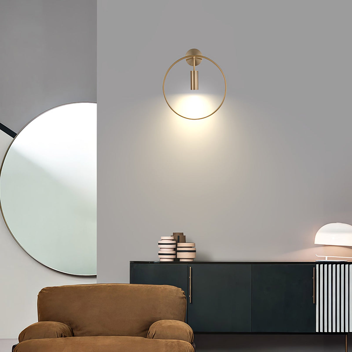 Revolta Wall Lamp