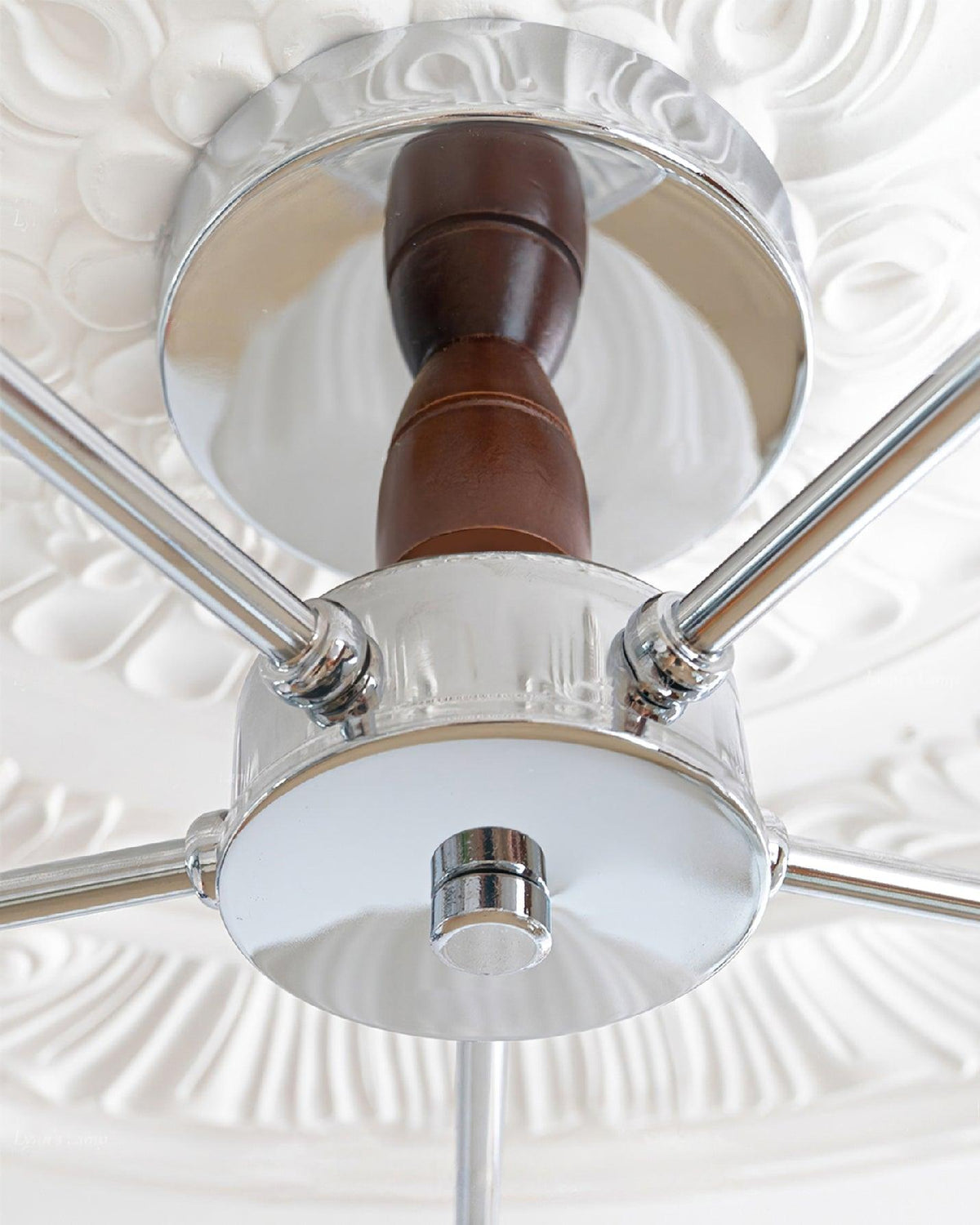 Ribbed Walnut Ceiling Lamp – Modern Flush Mount Light for Living Room & Bedroom