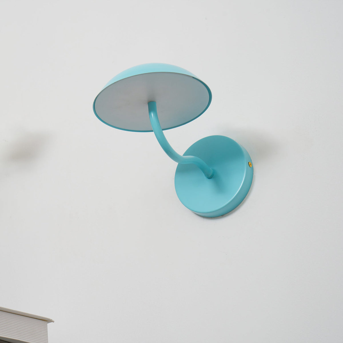 ripple-wall-lamp