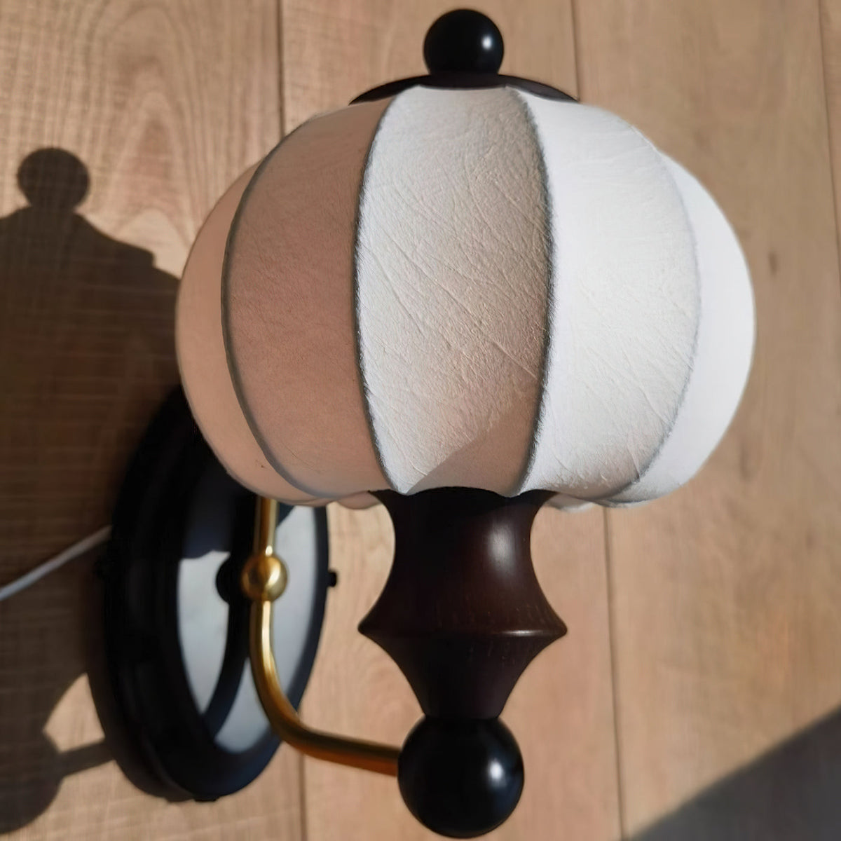 phiffer-wall-lamp