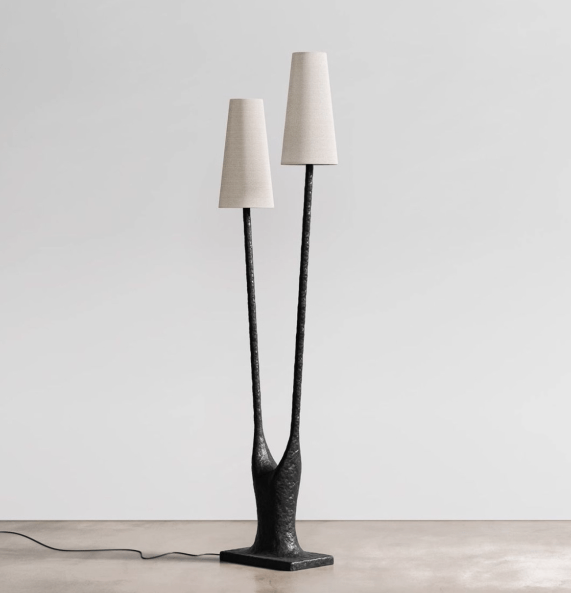Roots Floor Lamp – Sculptural Twin-Shade Brass Floor Light