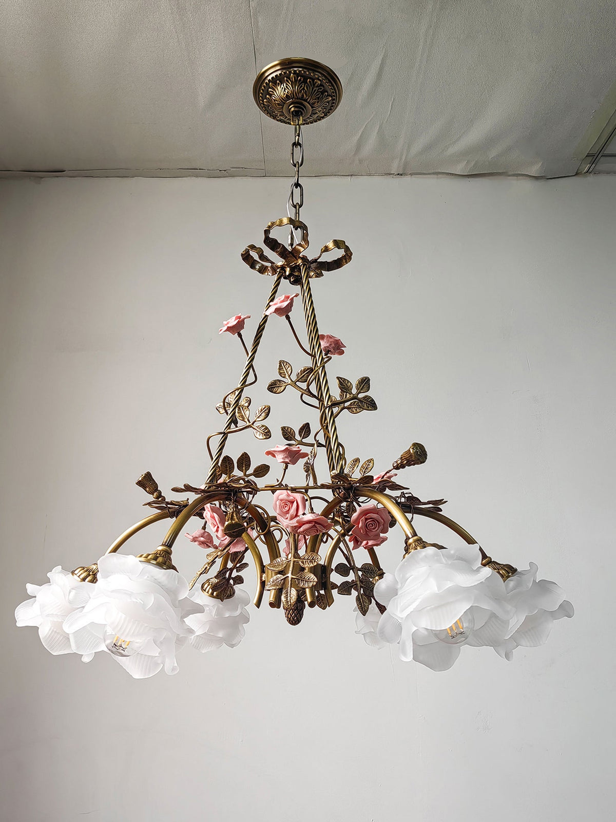 rosalind-flowers-chandelier